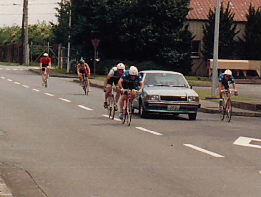 Lack of traffic control forces Joe, Doug, and Keith around traffic>>>